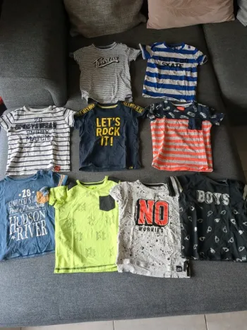 Lot de 9 tee shirts Z8 taille 80 cm