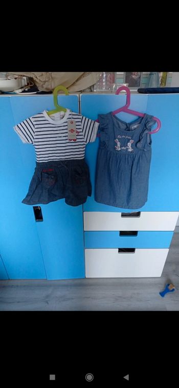 Lot 2 robes 24mois