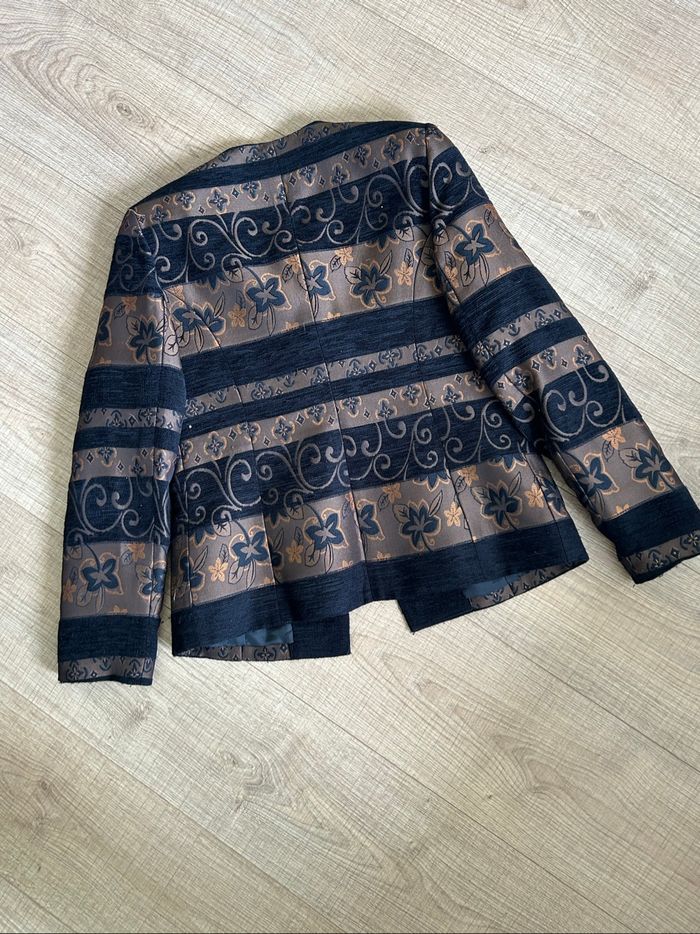 Veste noire et bronze Un Jour Ailleurs taille française 38 TBE - photo numéro 9