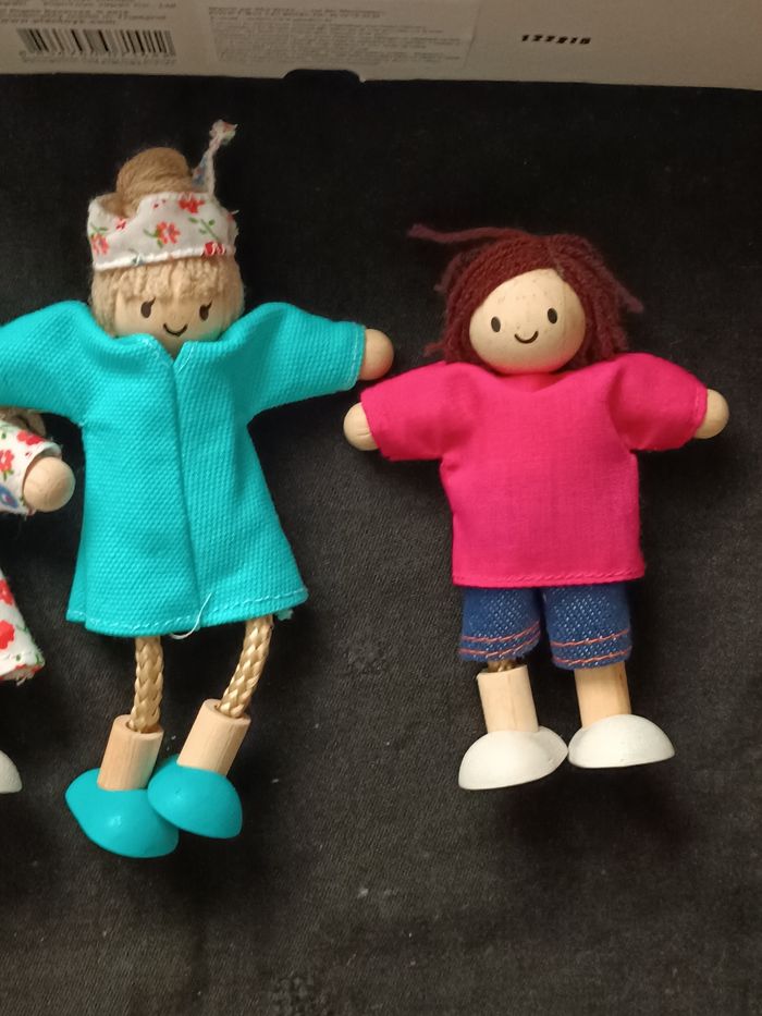 Poupées bois Plan Toys - photo numéro 9