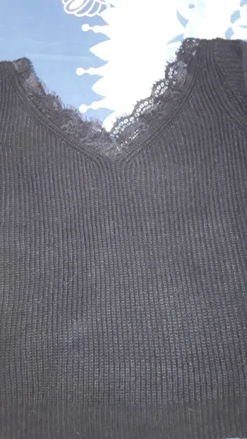 Pull noir