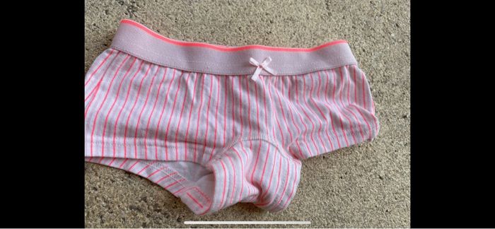 Lot de 2 culottes neuves - photo numéro 2