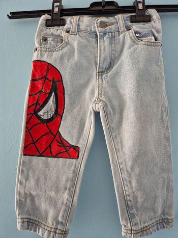 Jean 12-18mois dessins spider man
