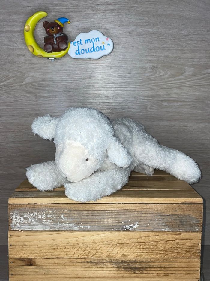 CYL22 doudou mouton 🐑 cyrillus