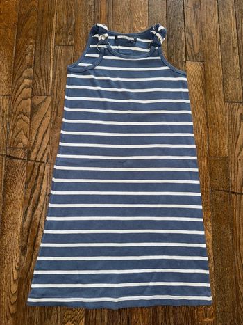 Robe le phare de la baleine  8 ans