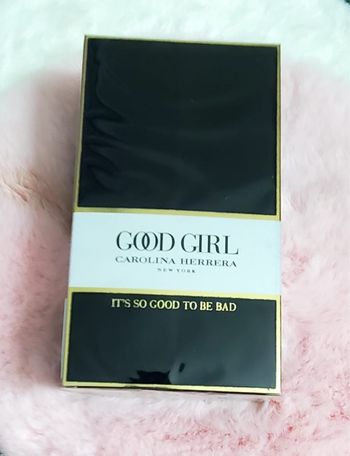 Good girl Carolina Herrera 
