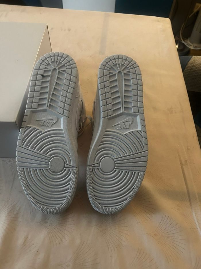 Air Jordan 1  Mid - photo numéro 6