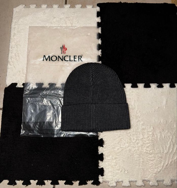 Bonnet Moncler