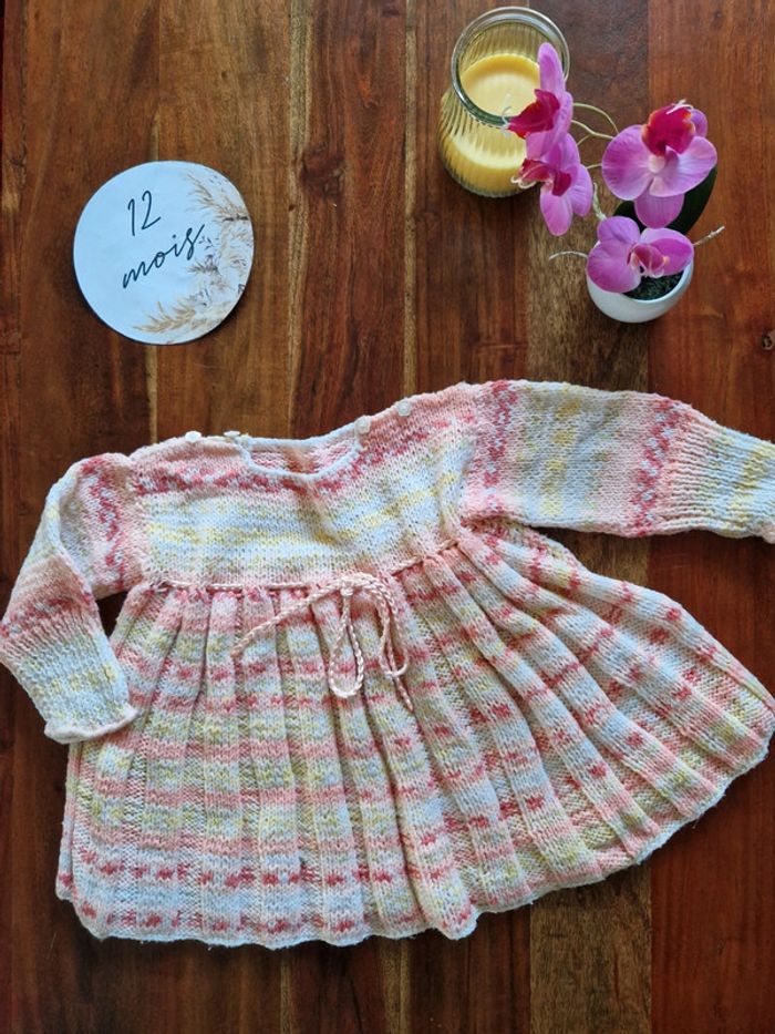 Robe volantée tricotée main 12 mois