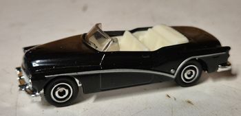 Voiture miniature Matchbox 1953 buick skylark noir