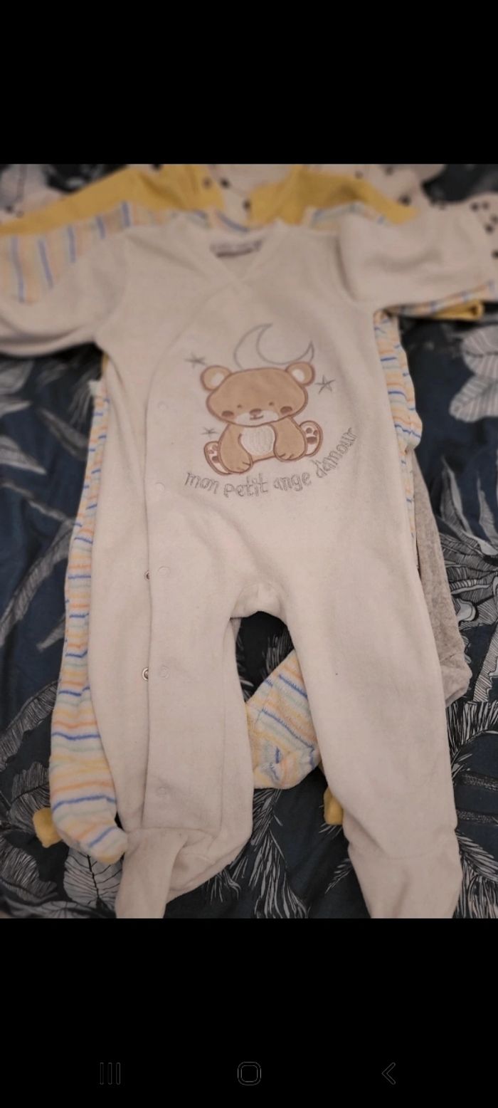 lot pyjamas - photo numéro 3
