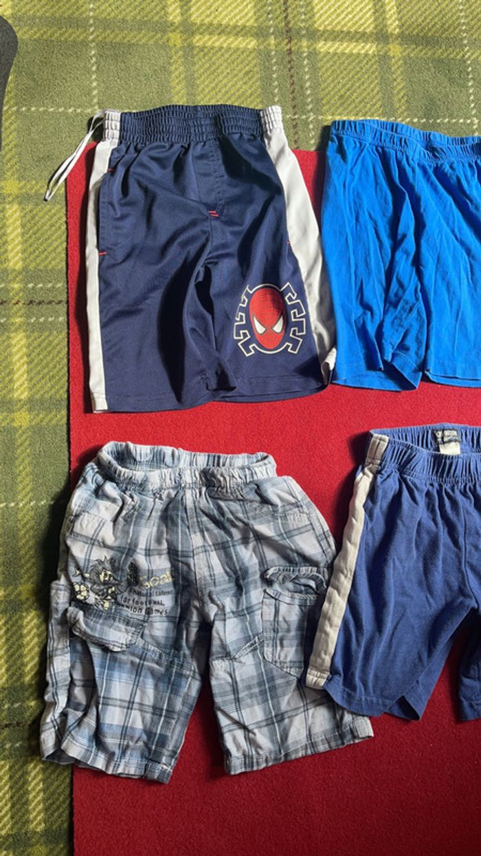 Lot shorts taille 4/5 - photo numéro 3