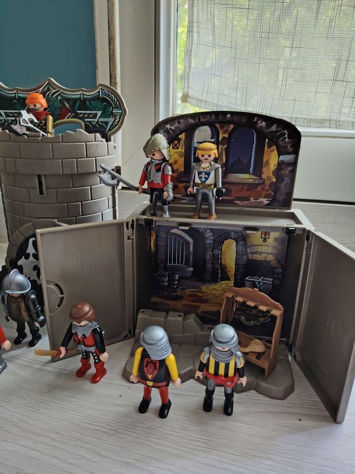 Gros lot playmobil - photo numéro 2