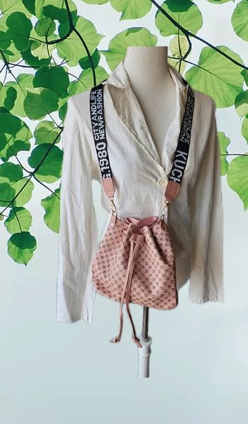 Sac a main bandoulière en simili cuir rose