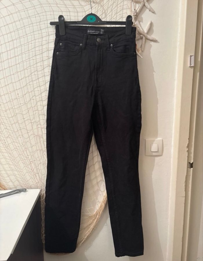 Jeans Stradivarius Taille 36 - photo numéro 6