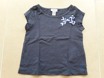 T-shirt MC bleu marine fille CYRILLUS en 3 ans TBE