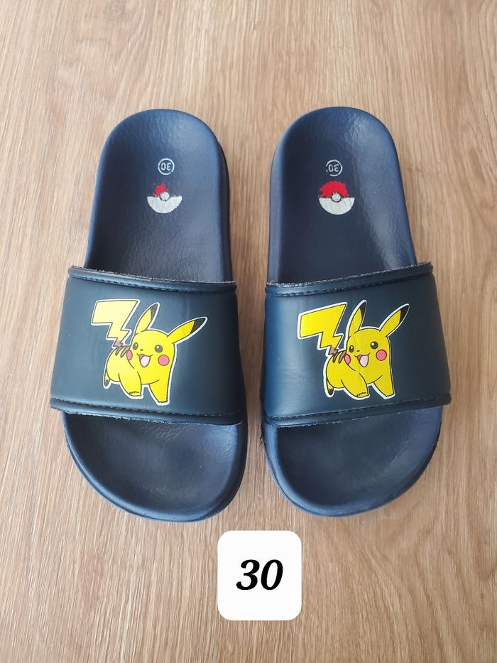 Claquettes de piscine pointure 30