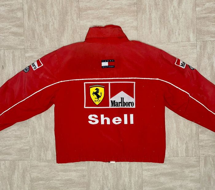 Veste Ferrari x Tommy x Marlboro - photo numéro 2