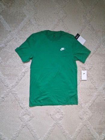 T-shirt Nike Vert - Homme - Taille S - Neuf avec étiquette