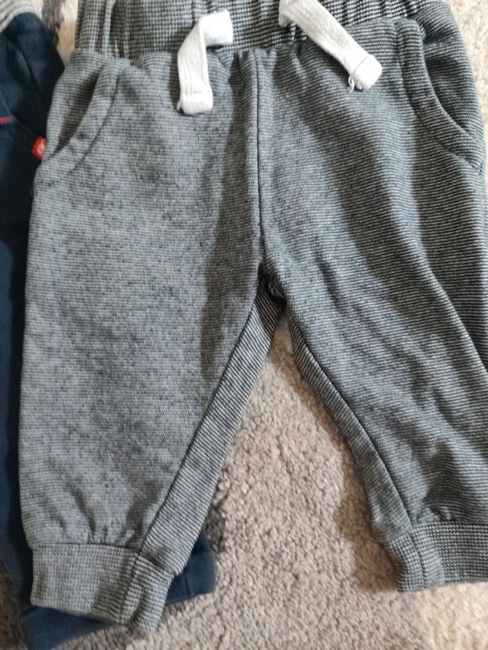 Lot 4 pantalons neufs - photo numéro 4