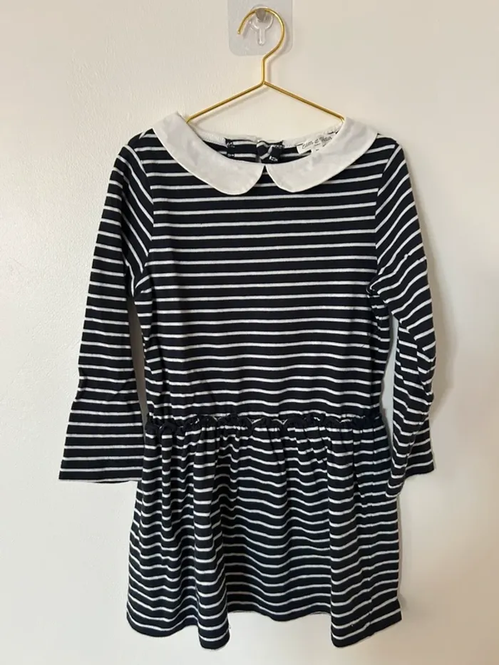 Jolie robe Eden et Victor taille 3 ans en parfait état