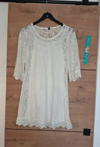Robe dentelle H&M taille 40