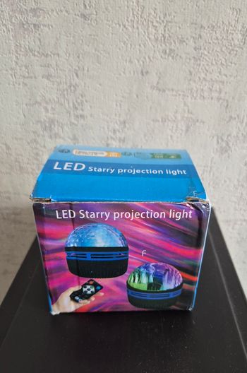 Projecteur d'étoile led multicolore avec télécommande