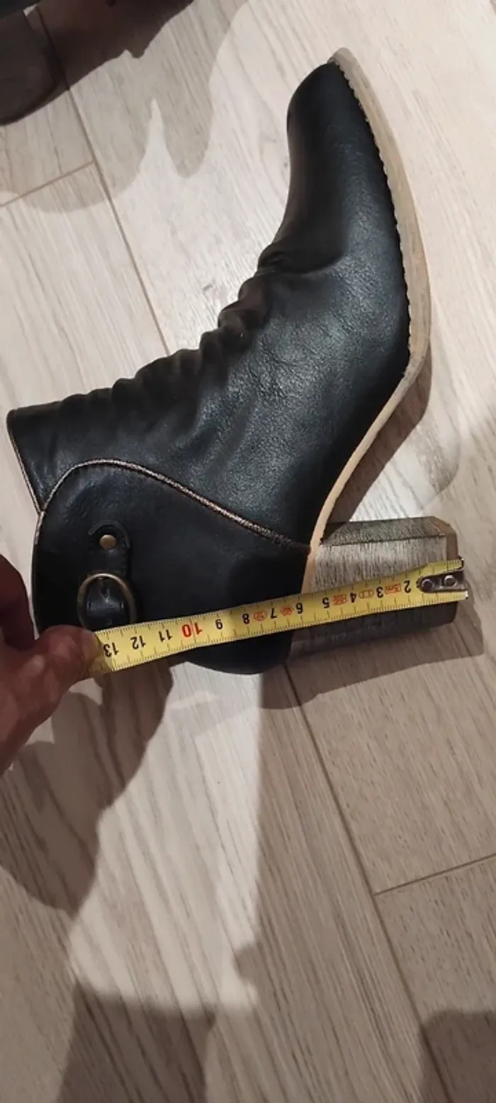 Bottines noir - photo numéro 4