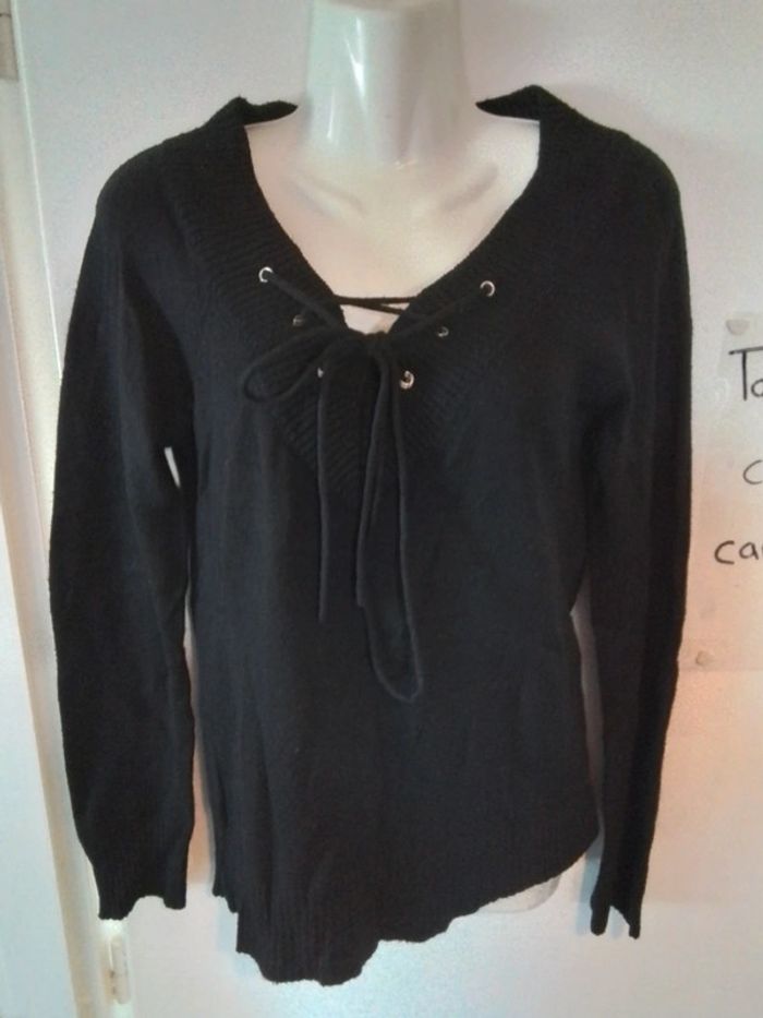 Pull lacet - photo numéro 2