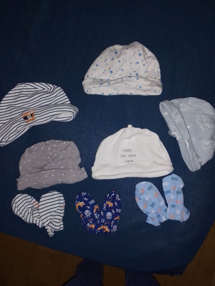 Bonnet et moufles - photo numéro 2