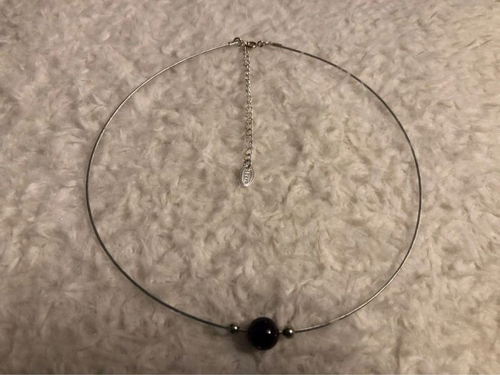 BB-Collier ras de cou argenté/perle noire NEUF