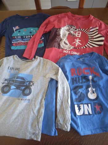 Lot de  4 pull