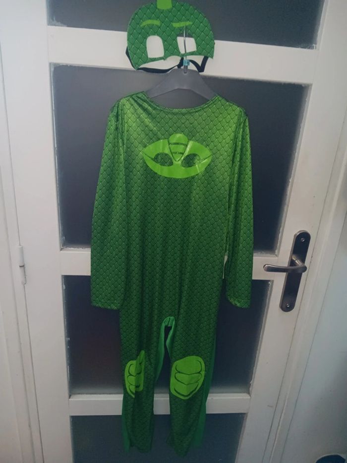 Deguisement pyjamask 7/8 ans