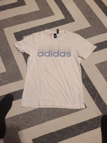 Tee shirt adidas 11 12 ans