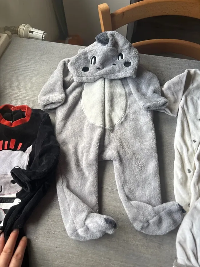 Lot pyjama 6 mois - photo numéro 5