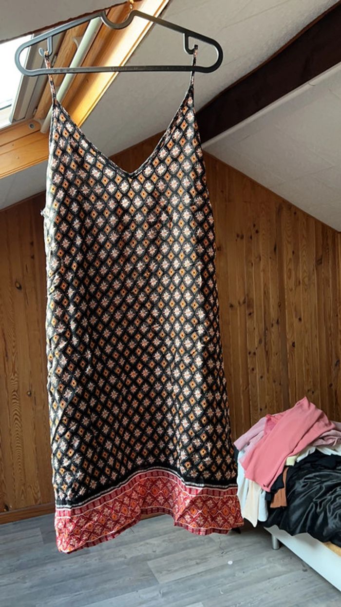 Robe courte SHEIN taille xl mais convient pour du l - photo numéro 2