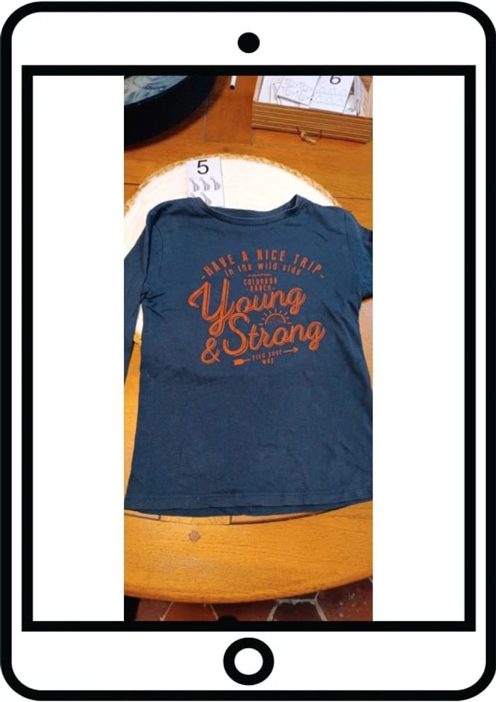 Tee shirt manche longue taille 5 ans