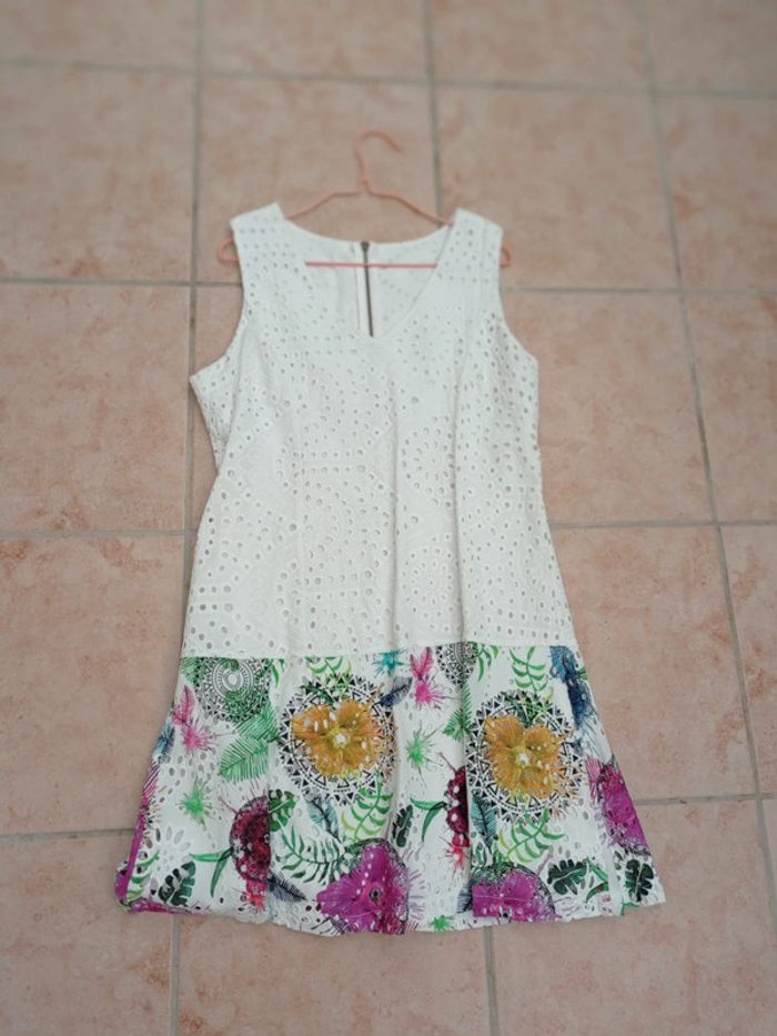 Robe blanche Desigual taille XL - photo numéro 2