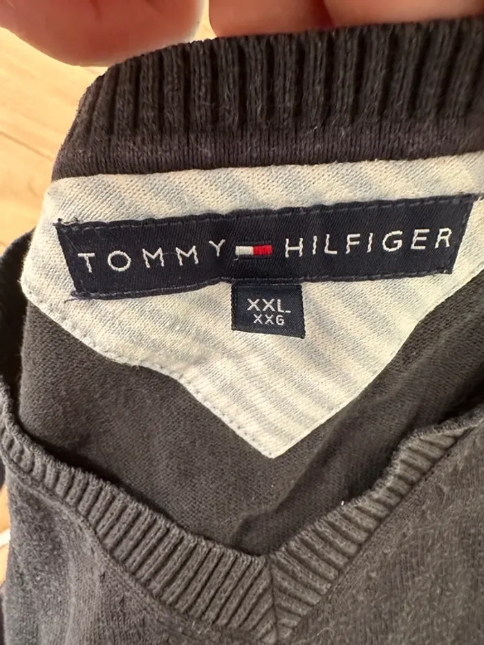 Pull col V Tommy Hilfiger - photo numéro 7