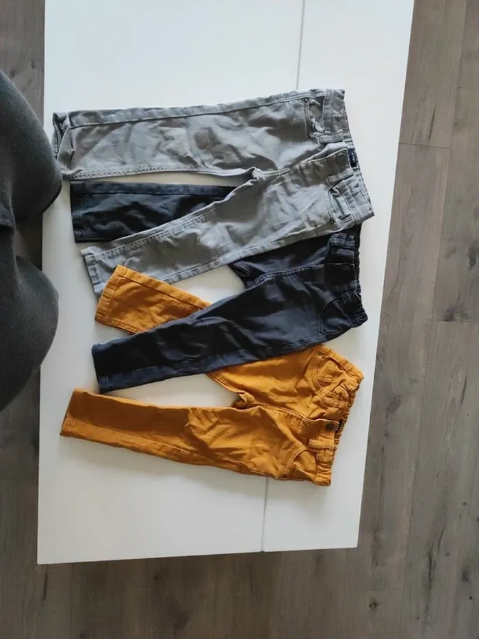 Lot pantalon Kiabi 2 ans