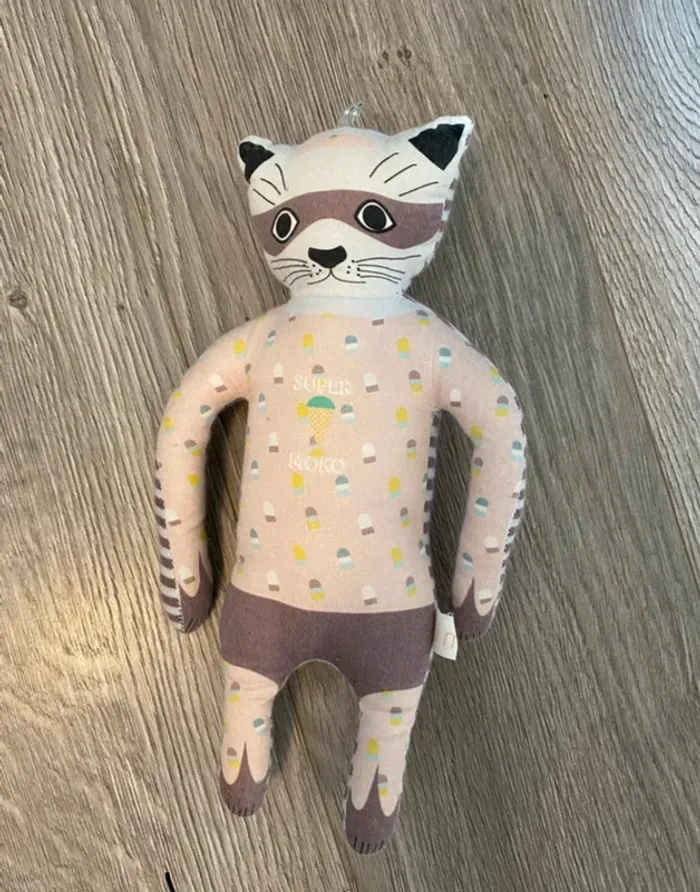 Doudou moko super héros