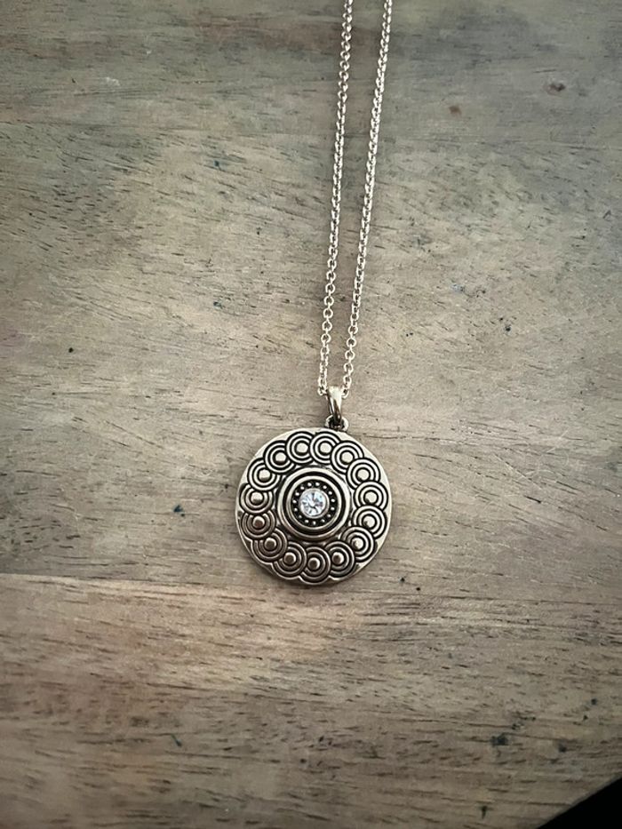 Collier long dorée avec pendentif - photo numéro 2