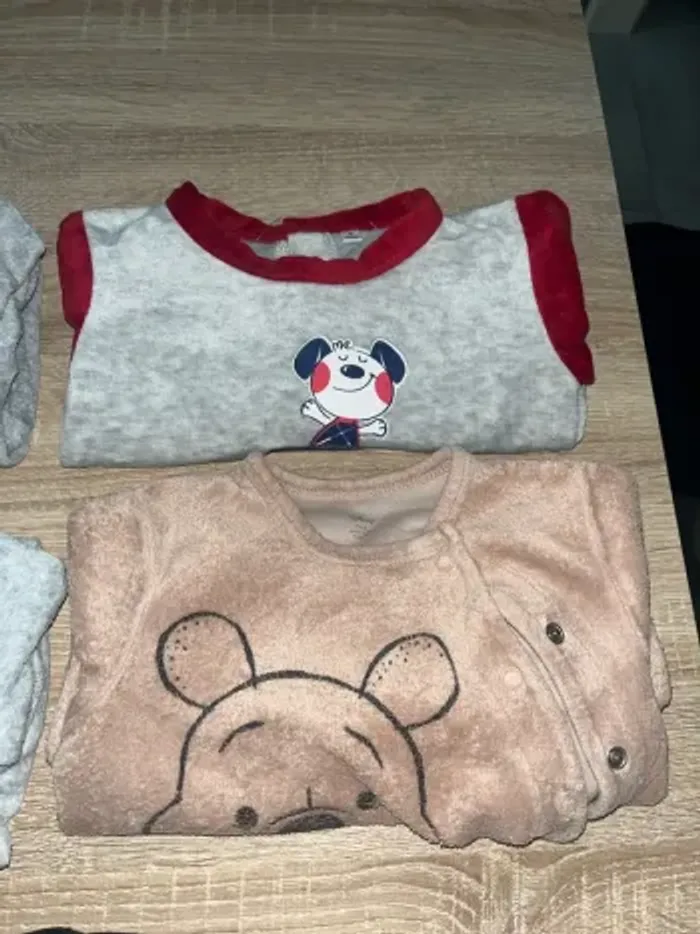 Lot 5 pyjamas 6 mois - photo numéro 6