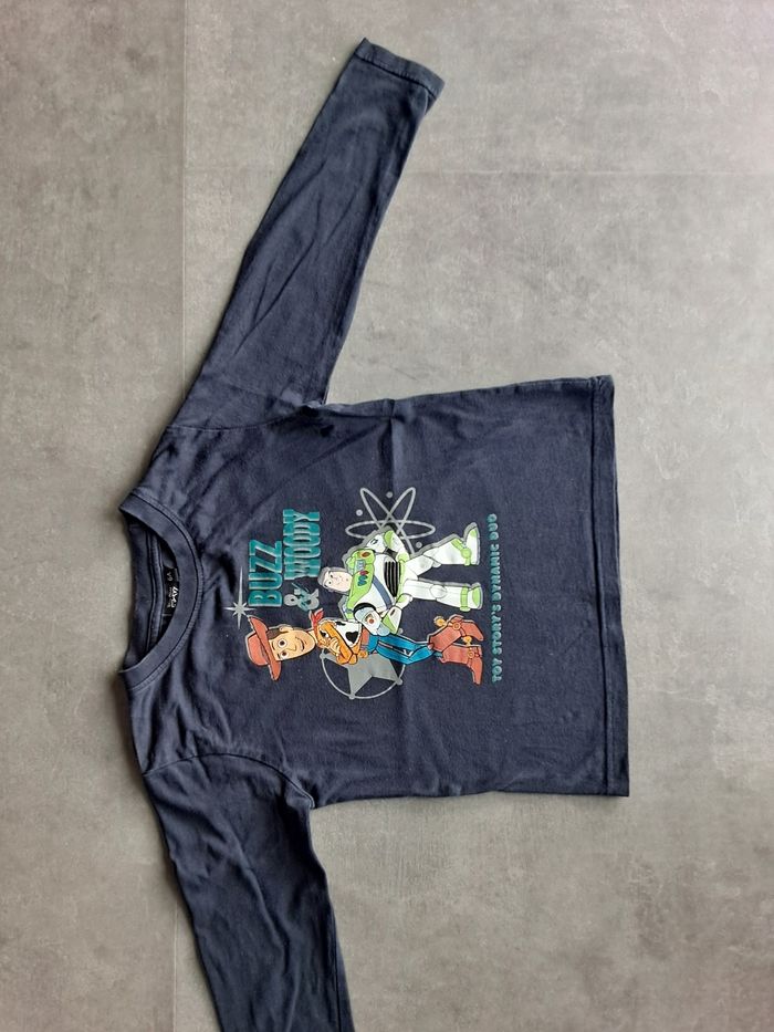 Ensemble 6 ans jean Kiabi et tee-shirt Toy Disney. Parfait état - photo numéro 5