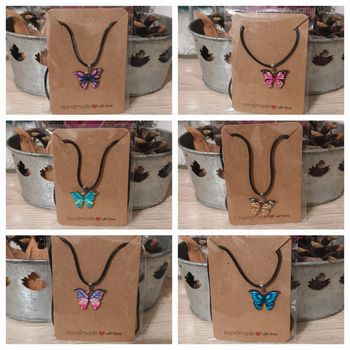 Lot de collier papillon