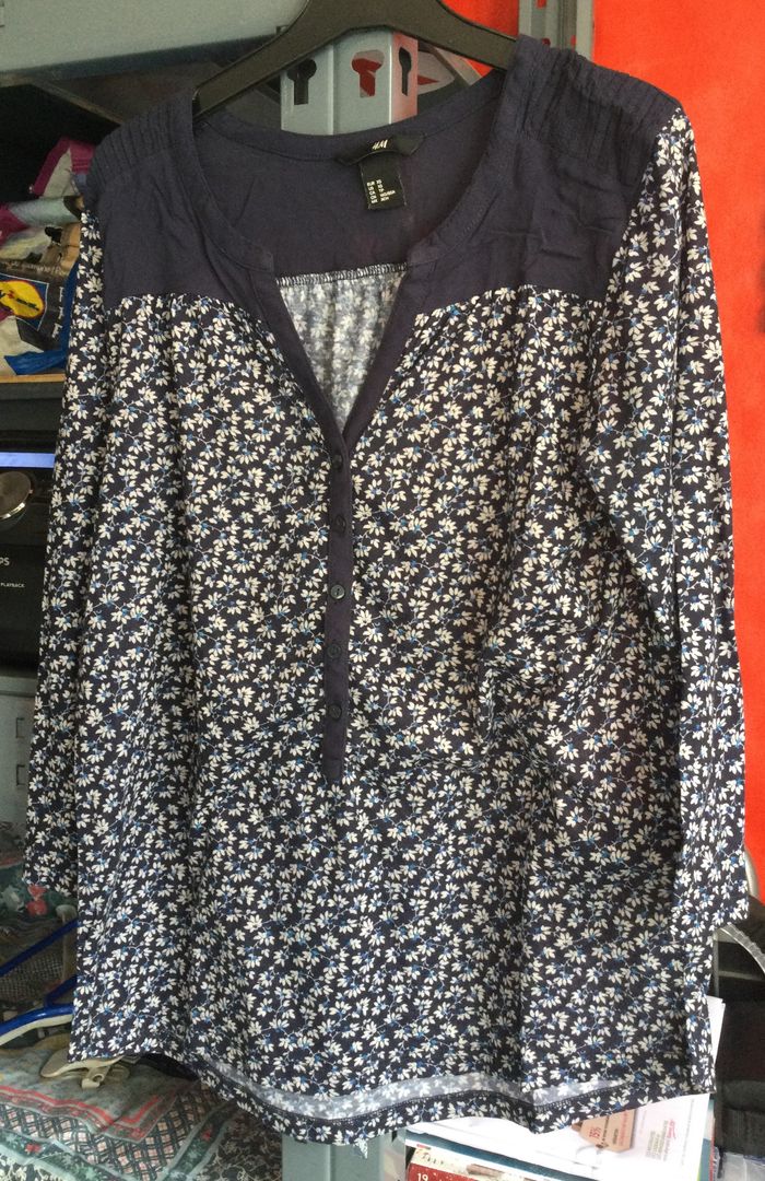 blouse bleu H&M - photo numéro 1