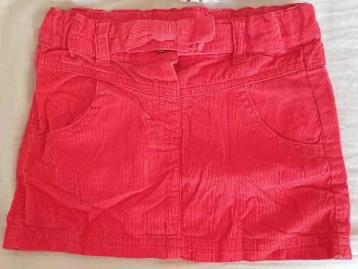 Lot 3 jupes velours 2 ans - photo numéro 4