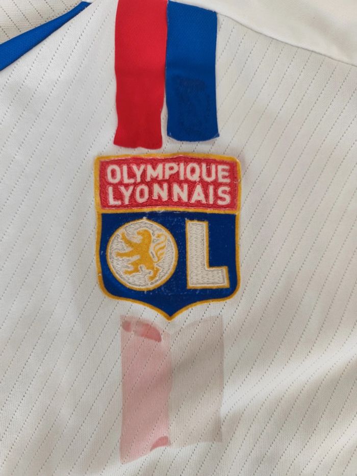 Maillot vintage authentique Olympique Lyonnais en bon état - photo numéro 4