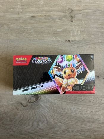 Boîte surprise Pokémon Évolutions Prismatiques EV8.5