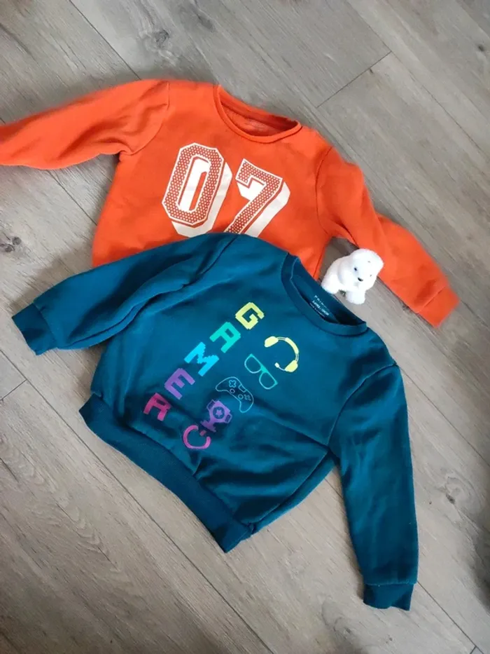 Lot pull Primark 3-4 ans